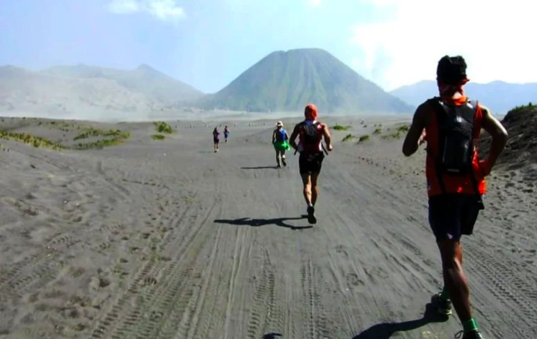 Bromo Marathon ke-13 Diikuti 3.000