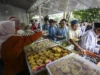 Jumat Berkah Ningsih Tinampi Bagikan 300 Porsi Makanan Gratis untuk Masyarakat