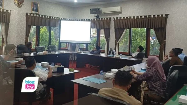 Komisi II DPRD Trenggalek Tuntaskan Pembahasan Raperda P-APBD 2026, Soroti BUMD yang Tak Kunjung Hasilkan Pendapatan