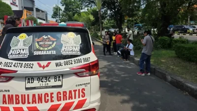 8 Posko & 3 Ambulans Gratis di Haul Solo 115