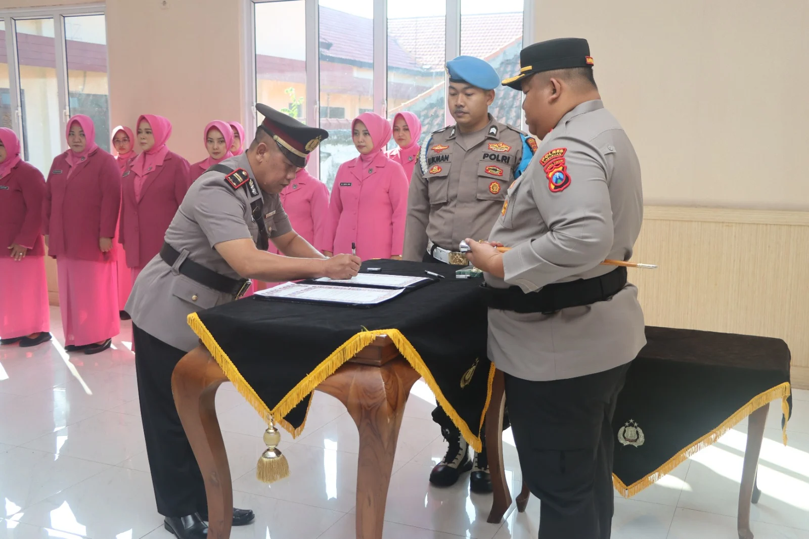 Akbp Irawan Setyono Resmi Amankan Tempat Jabatan Kapolres Pasuruan