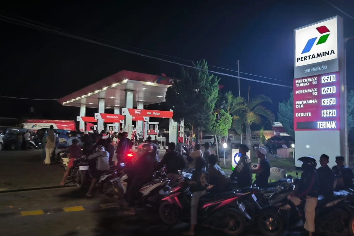 Antrean SPBU Jember Panjang Lagi, Ini Kata Pertamina