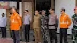 ASSET KAI PASURUAN DIBERSIHKAN, KOMPOL MARGO SUKWANDI AWASI