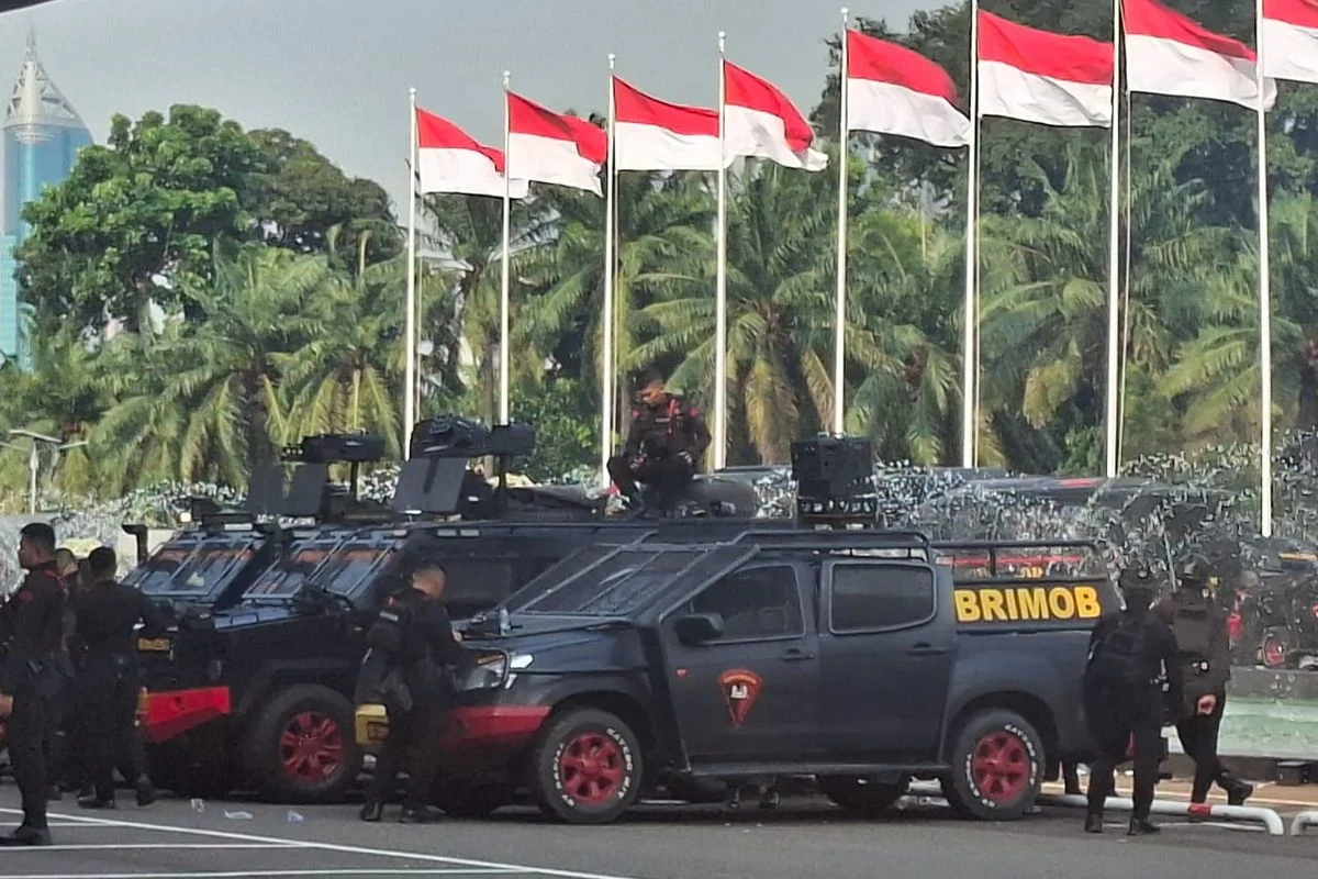 Brimob Dijaga di PIER Pasuruan Karena Investor Terancam Supplier