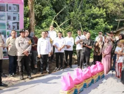 DPR RI Gerindra Gerakkan Bantuan Rumah Tak Layak Huni di Jember