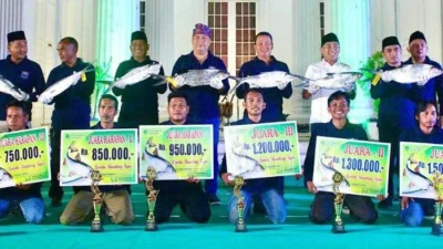 Festival Bandeng Jelak ke-7 Sukses, Bandeng 5 Kg Juara Kontes