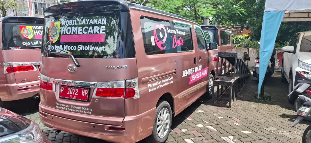 Home Care Jember Tempuh Jalan Setapak di Jelbuk