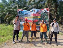 Siaga Karhutla Perbatasan, Polsek Nongkojajar Cegah Api Masuk Pasuruan