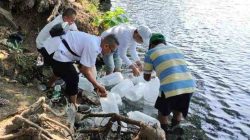 Restocking 41 Ribu Benih Ikan di 6 Ranu Probolinggo