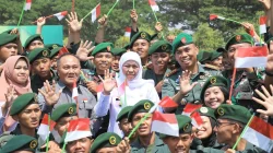 Khofifah Pimpin Pembaretan 1 334 Taruna Jatim, Anti Bullying