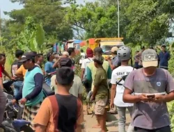 Komisi III DPRD Pasuruan Siap Panggil Perusahaan di Jalan Kejayan Purwodadi Rusak Dilewati Truk Tambang