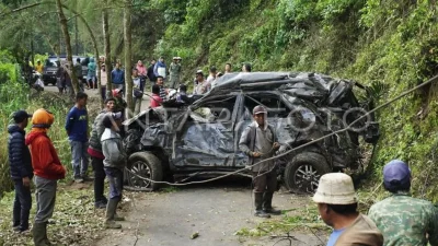 Mekanik Tewas Setelah Truk Tiba-Tiba Bergerak di Bahu Jalan Bromo