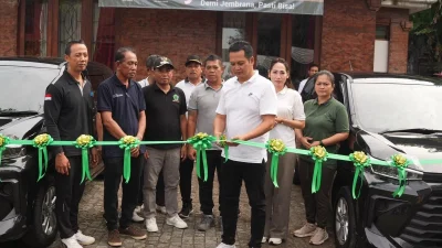 Mobil Cinta Jemput Pasien Tak Mampu di Jember
