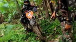 Motor Trail Tersembunyi di Kebun Winongan