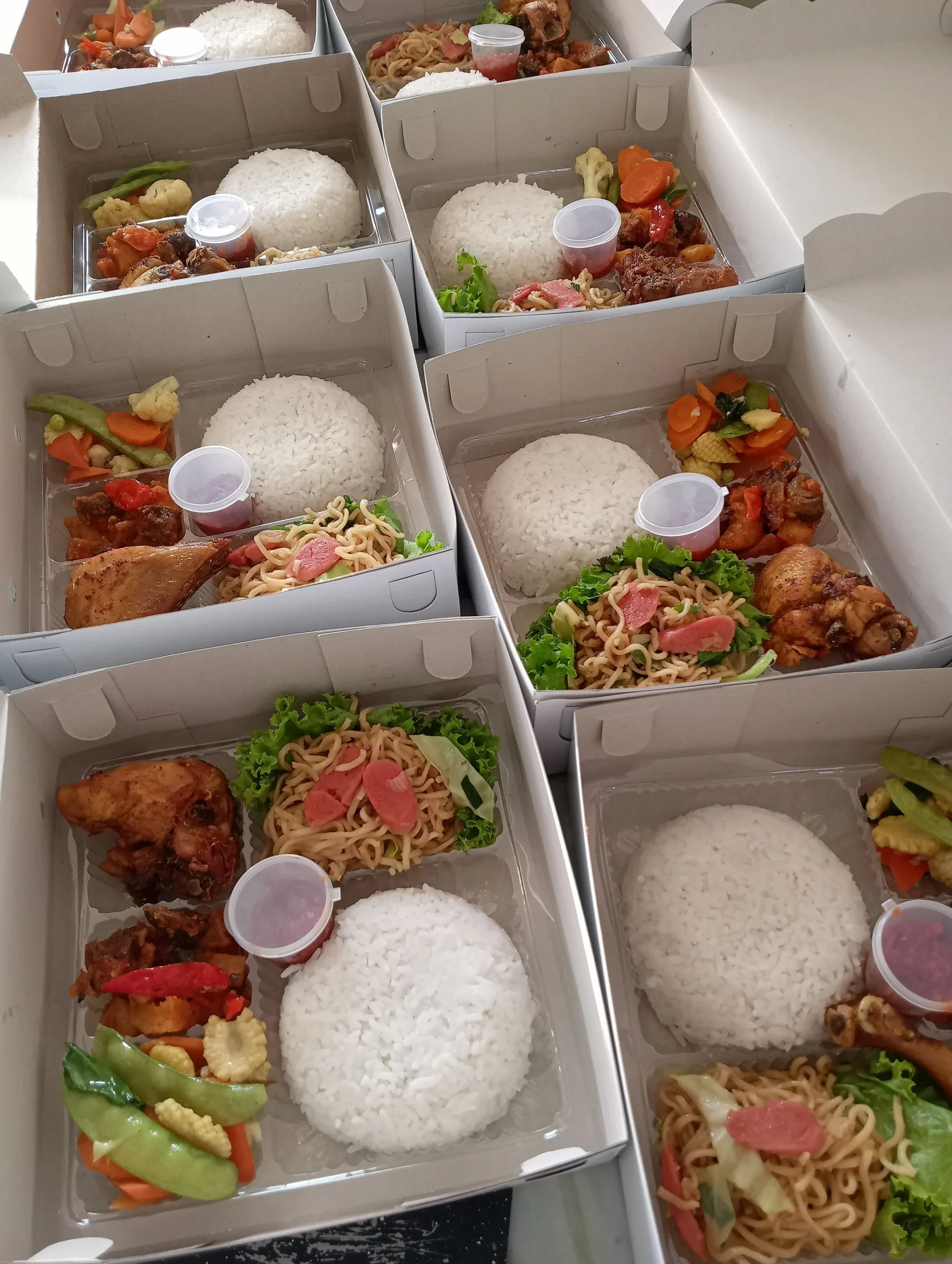 Nasi Kotak Jadi Kedok, 2 HP Karyawan Resto Probolinggo Raib