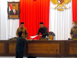 Pemkot Pasuruan Ikuti Rapat Paripurna II DPRD Enam Fraksi Sampaikan Pandangan Umum Tiga Raperda