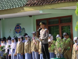 Polres Pasuruan Beri Pembinaan Guru SMKN 1 Bangil Tekankan Pencegahan Kenakalan Remaja