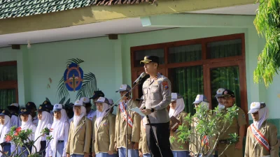 Polres Pasuruan Beri Pembinaan Guru SMKN 1 Bangil Tekankan Pencegahan Kenakalan Remaja