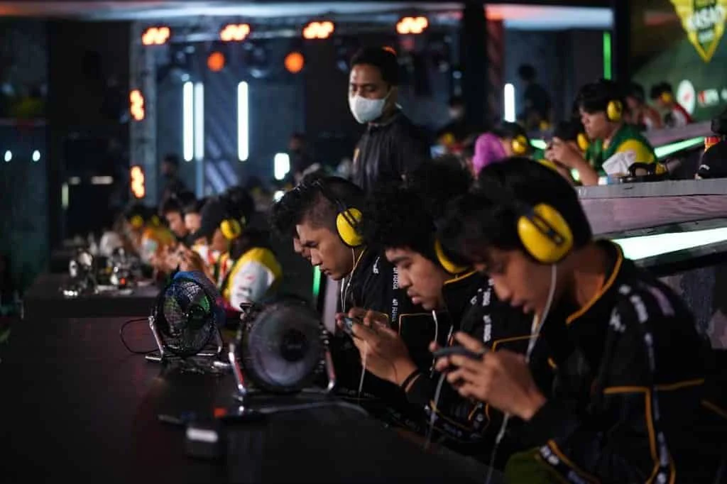 Puluhan Tim Esports Jember dan Sekitarnya Ramaikan HUT PAN ke-28