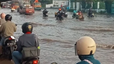 Sungai Pasuruan Dilonggarkan Jelang Hujan