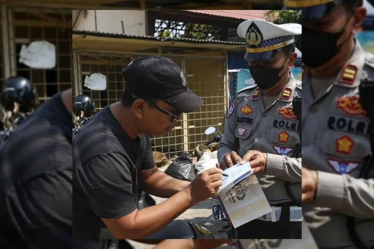 Tilang Manual Kembali Dijatuhkan Saat Operasi Patuh Semeru 2026 Dimulai