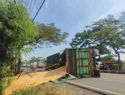 Tragedi Pantura: Pedagang Nasi Jagung Tewas Tersapu Truk di Pasuruan