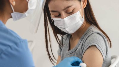 Vaksin & Obat Cacing Gratis di Lumbang, 260 Ternak Sehat