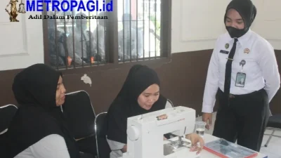 Wanita Binaan Rutan Bangil Asah Bakat Menjahit